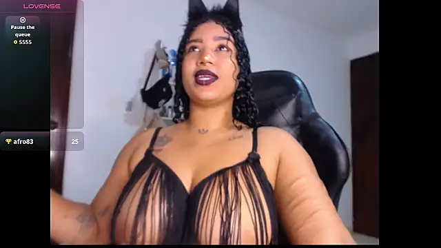 leslycarsson online show from October 10, 2025, 1:48 am