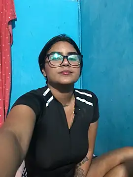 Renata 222 online show from January 25, 2025, 7:38 am