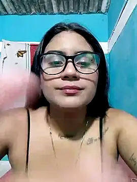 Renata 222 online show from January 28, 2025, 4:29 am