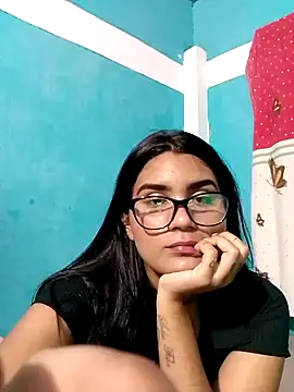 Renata 222 online show from February 14, 2025, 8:21 am