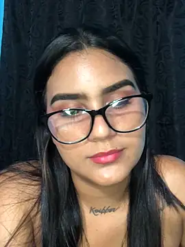 Renata 222 online show from February 25, 2025, 7:20 am