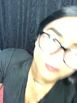 Renata 222 online show from March 6, 2025, 7:36 am
