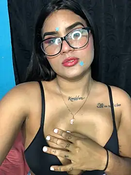 Renata 222 online show from March 9, 2025, 4:38 am