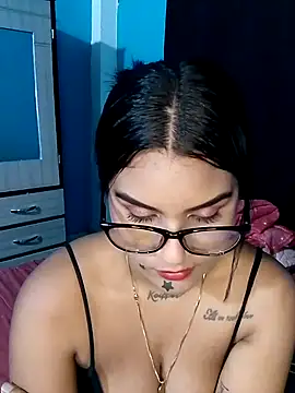 Renata 222 online show from March 18, 2025, 4:58 am