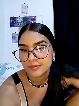Renata 222 online show from September 10, 2025, 1:49 am