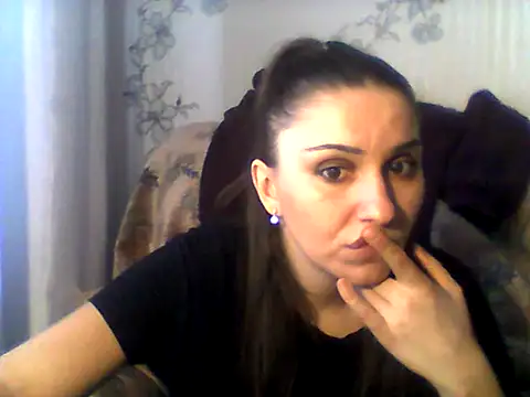 Yuliia30 online show from February 21, 2025, 12:17 pm
