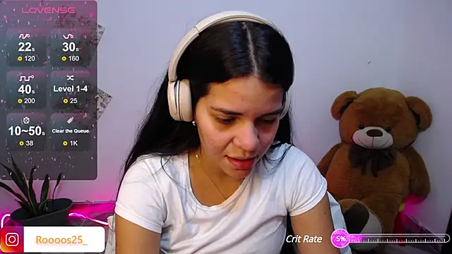 Snapshot of Anddyy__ chatting on January 30, 2025, 12:29 am Anddyy   online show from January 30, 2025, 12:29 am