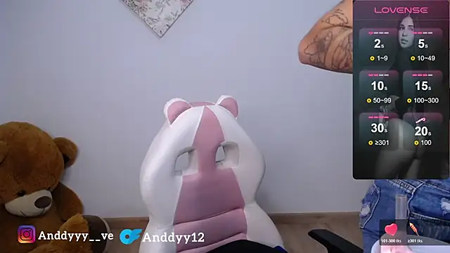 Anddyy   online show from July 28, 2026, 3:21 pm