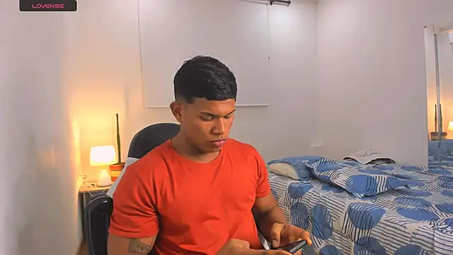 maxsteel177 online show from March 6, 2025, 11:31 pm