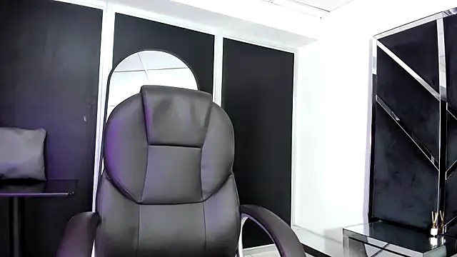 Snapshot of Salmaportman69 chatting on September 26, 2025, 3:54 am Salmaportman69 online show from September 26, 2025, 3:54 am