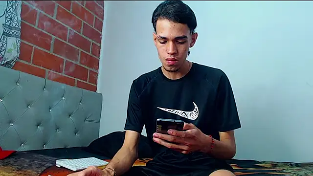 Alejandro bigdick x online show from February 15, 2025, 7:49 am