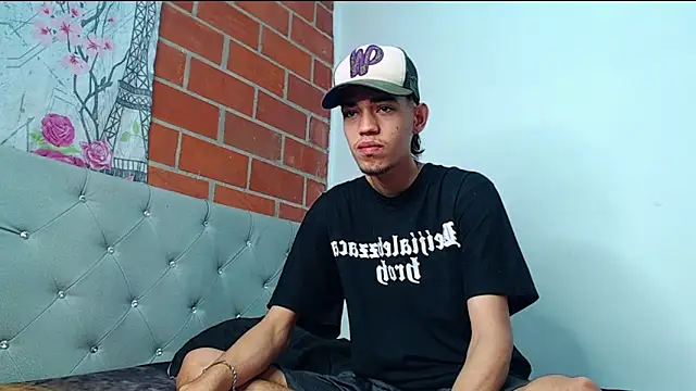 Alejandro bigdick x online show from February 17, 2025, 6:31 am