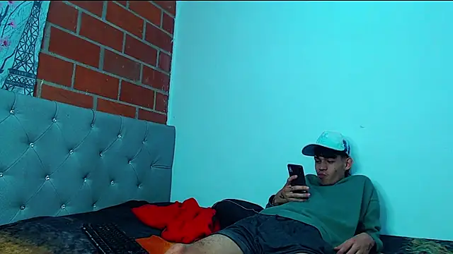 Alejandro bigdick x online show from February 22, 2025, 9:01 am