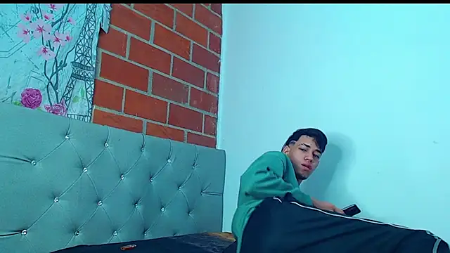 Alejandro bigdick x online show from February 26, 2025, 9:53 am