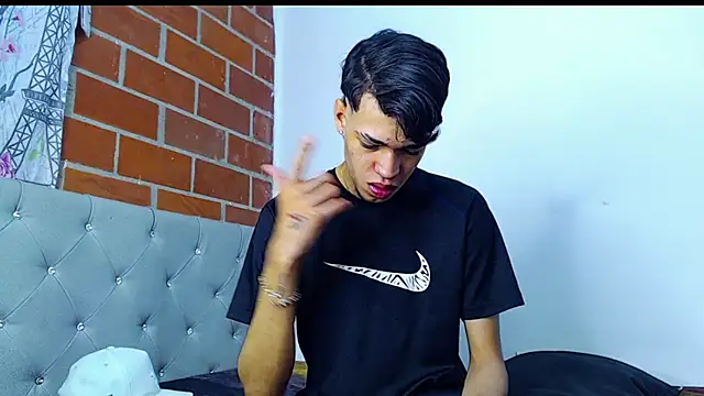 Alejandro bigdick x online show from February 27, 2025, 8:28 am