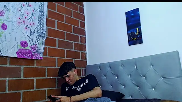 Alejandro bigdick x online show from March 17, 2025, 6:51 am