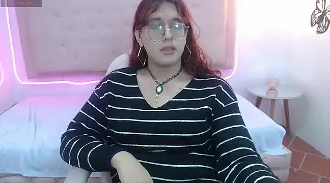 kathepickmanx online show from March 9, 2025, 3:32 am