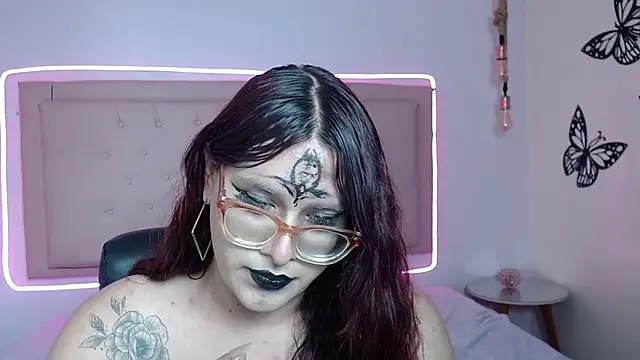 kathepickmanx online show from November 1, 2025, 4:14 am