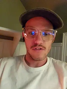 SoxxyNsh online show from December 15, 2025, 5:34 am