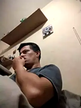 Marksuquenber online show from February 6, 2026, 10:24 pm