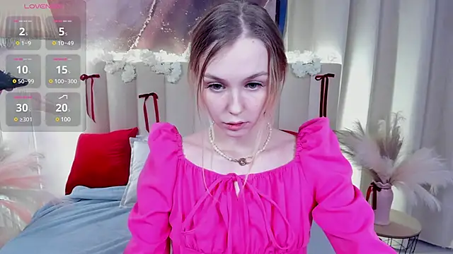 Snapshot of Molly_Pink_ chatting on March 21, 2025, 12:17 pm Molly Pink online show from March 21, 2025, 12:17 pm