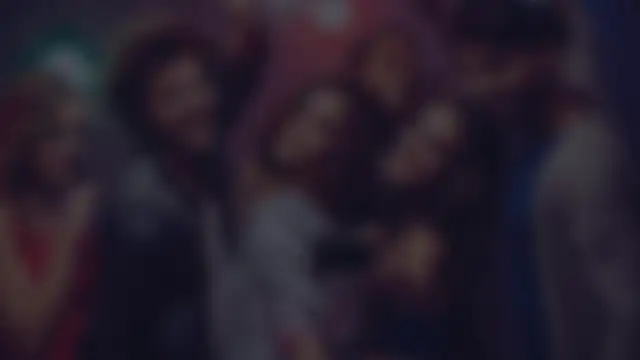 Snapshot of Hey-Cute chatting on January 28, 2025, 4:30 pm Hey-Cute online show from January 28, 2025, 4:30 pm