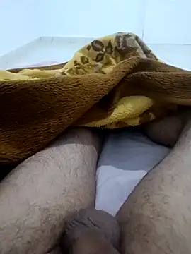 hmtrechaudd online show from March 8, 2026, 11:41 pm