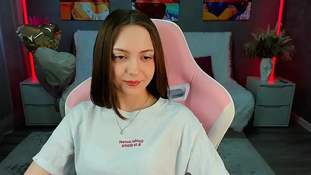 Snapshot of JesssWalker chatting on April 19, 2026, 9:08 am JesssWalker online show from April 19, 2026, 9:08 am