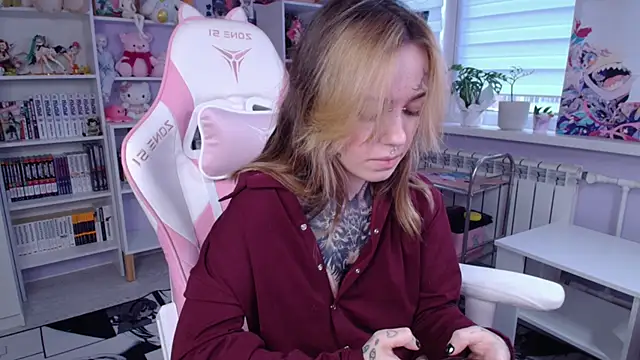 Catharsisi online show from October 16, 2025, 1:34 pm