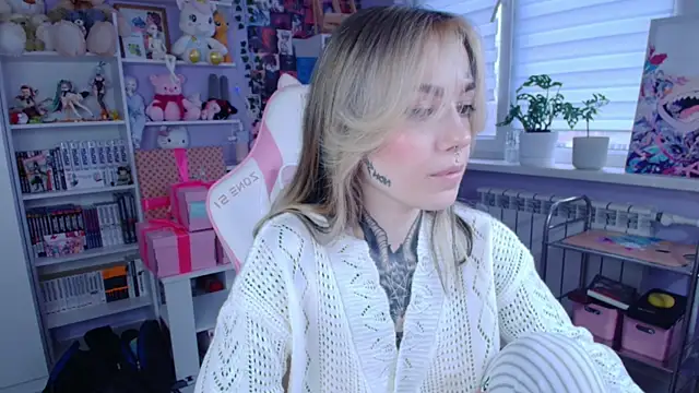 Catharsisi online show from November 9, 2025, 12:14 pm