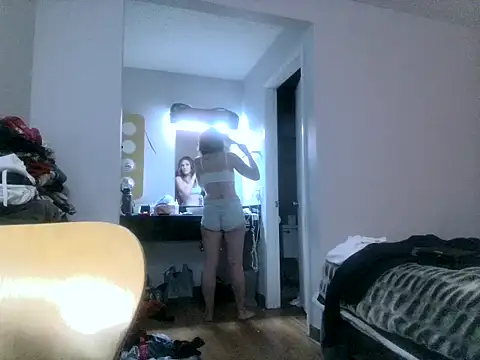 Snapshot of AQuickPhyx chatting on January 22, 2025, 9:13 am AQuickPhyx online show from January 22, 2025, 9:13 am