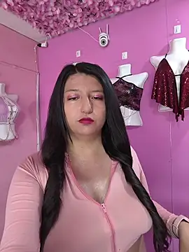 Melyy Edii online show from February 15, 2026, 7:43 pm