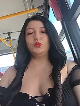 Melyy Edii online show from June 1, 2026, 7:04 pm