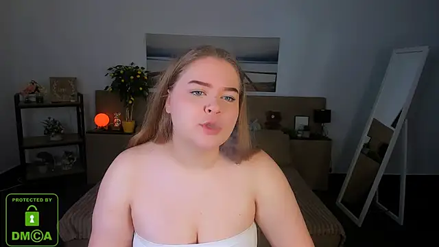Snapshot of Erica__Alta chatting on January 23, 2025, 6:28 am Erica  Alta online show from January 23, 2025, 6:28 am