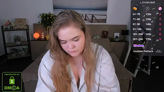 Snapshot of Erica__Alta chatting on February 2, 2025, 2:48 am Erica  Alta online show from February 2, 2025, 2:48 am