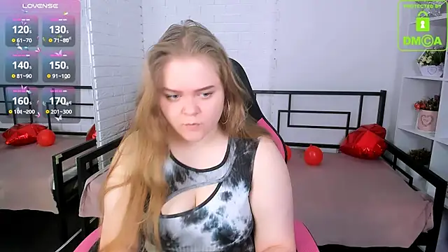 Snapshot of Erica__Alta chatting on February 26, 2025, 6:37 am Erica  Alta online show from February 26, 2025, 6:37 am