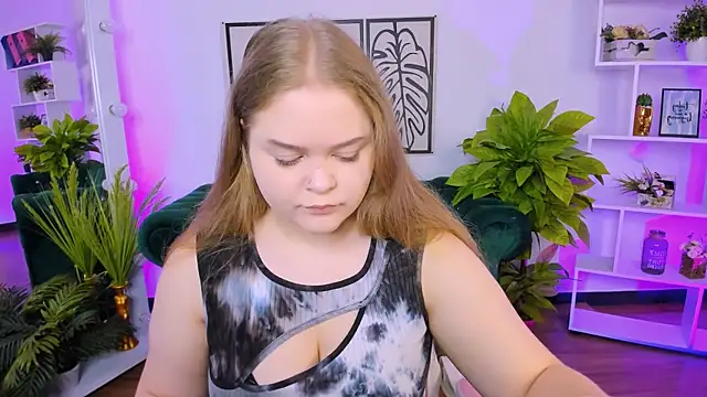 Snapshot of Erica__Alta chatting on March 22, 2025, 6:33 am Erica  Alta online show from March 22, 2025, 6:33 am