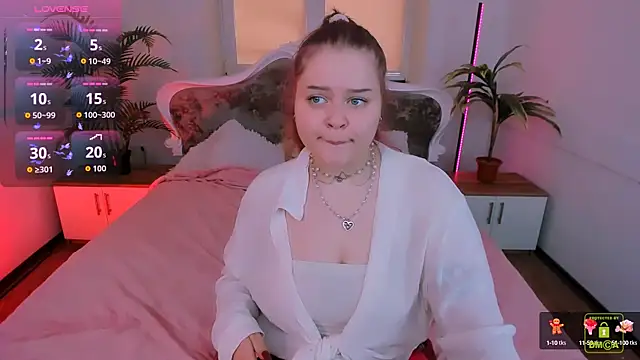 Snapshot of Erica__Alta chatting on October 15, 2025, 5:40 am Erica  Alta online show from October 15, 2025, 5:40 am