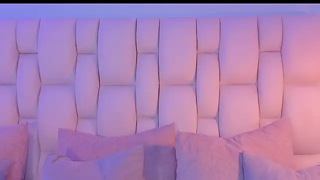 Snapshot of shatall_rouge chatting on October 29, 2025, 2:36 am shatall rouge online show from October 29, 2025, 2:36 am