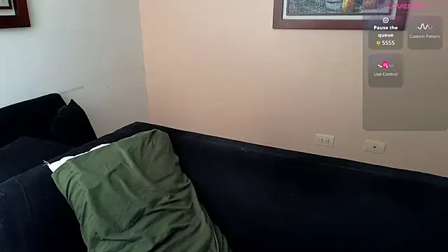 hairyncuteass online show from April 26, 2026, 1:53 pm