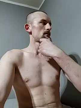 Snapshot of larzik94 chatting on March 16, 2026, 9:41 pm larzik94 online show from March 16, 2026, 9:41 pm