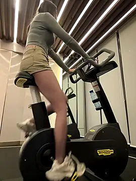 anan2025 online show from September 17, 2025, 11:23 am