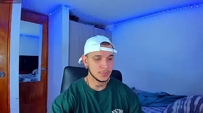 austinoficial online show from February 23, 2025, 12:19 am