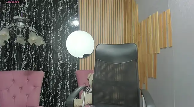 Iam zaia online show from March 4, 2025, 11:43 pm