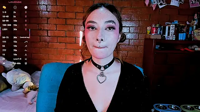 Snapshot of Annycolin_ chatting on May 1, 2026, 9:30 pm Annycolin online show from May 1, 2026, 9:30 pm