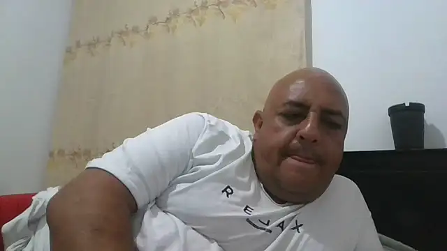 Sr JakoXXXX online show from November 21, 2025, 1:59 am