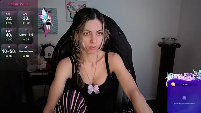 Princezzlove3 online show from April 30, 2026, 2:12 pm