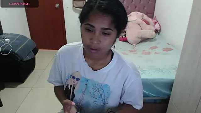 july-feria online show from October 11, 2025, 5:11 pm