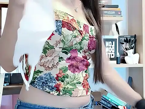 Snapshot of Lush-Office chatting on October 2, 2025, 5:03 am Lush-Office online show from October 2, 2025, 5:03 am