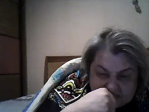 AngelSky4533 online show from February 8, 2025, 4:04 pm